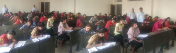 जैन विश्वभारती संस्थान (मान्य विश्वविद्यालय) की दूरस्थ शिक्षा की विभिन्न परीक्षायें प्रारम्भ, परीक्षा निंयंत्रक ने लिया जायजा