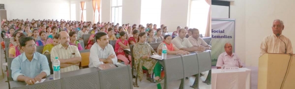 प्रसार भाषण माला में व्याख्यान का आयोजन